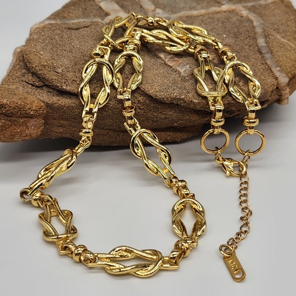 Neiman Marcus Gold Chain Knot Hypoallergenic Jewel Rhodium14K Gold plated - Picture 1 of 9